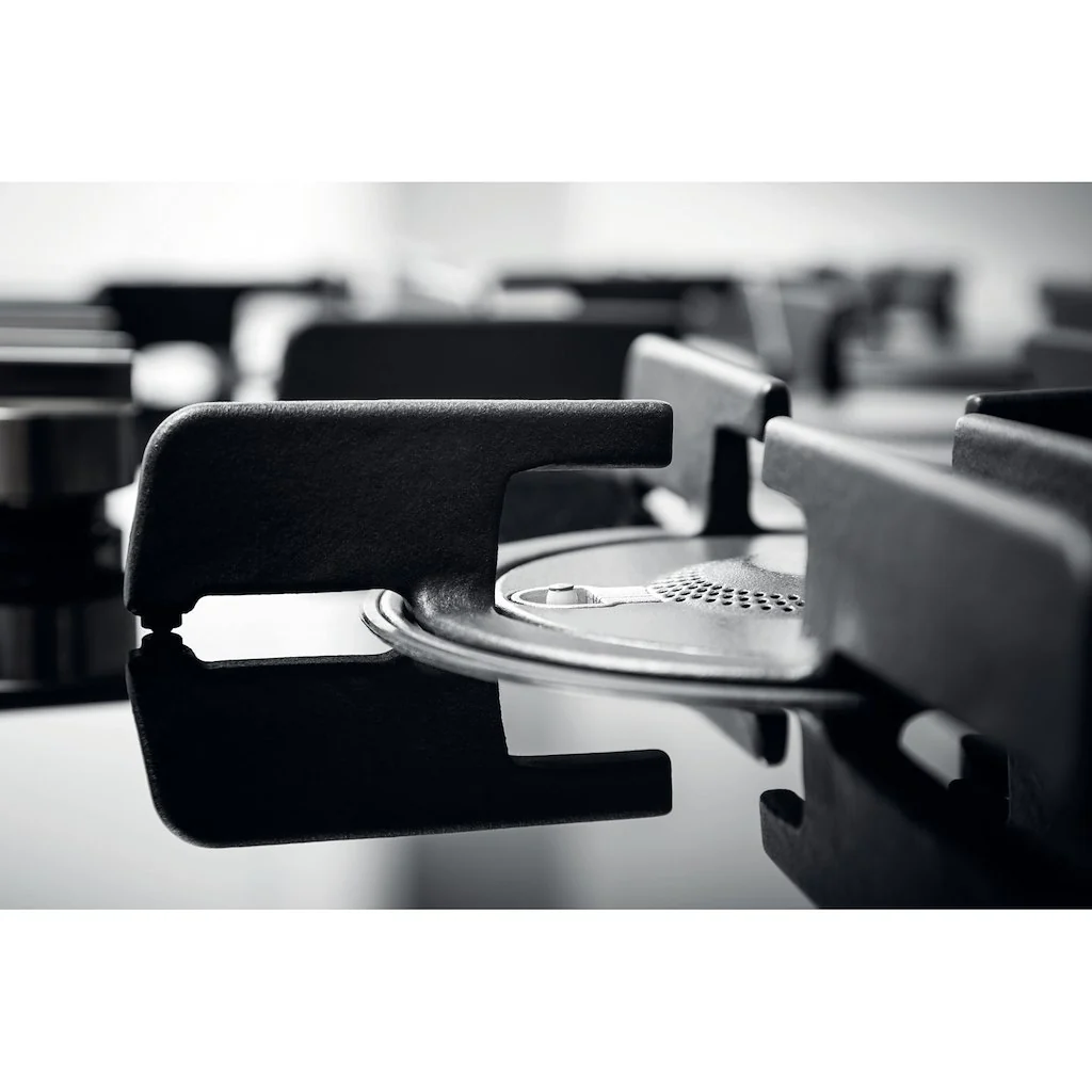 Hotpoint FTGHG 751 D/H BK Gas Hob - Black - Image 11